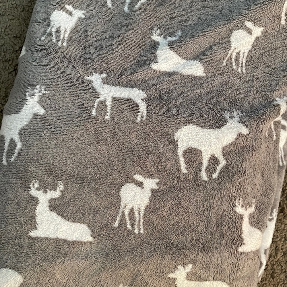 Plush Baby Crib Fitted Sheet